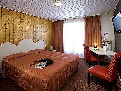La Spatule, Logis Du Jura فندق 3*